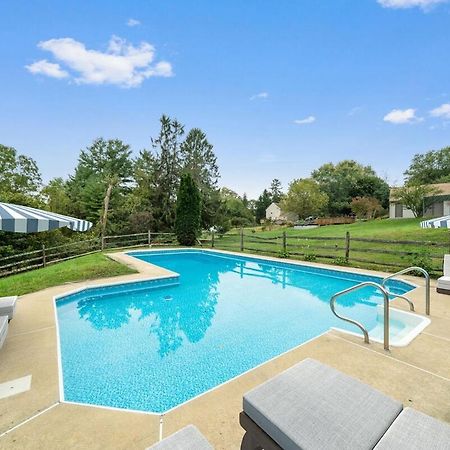 Comfort, Fun, & Charming - 5BR Oasis with Pool Coatesville Экстерьер фото